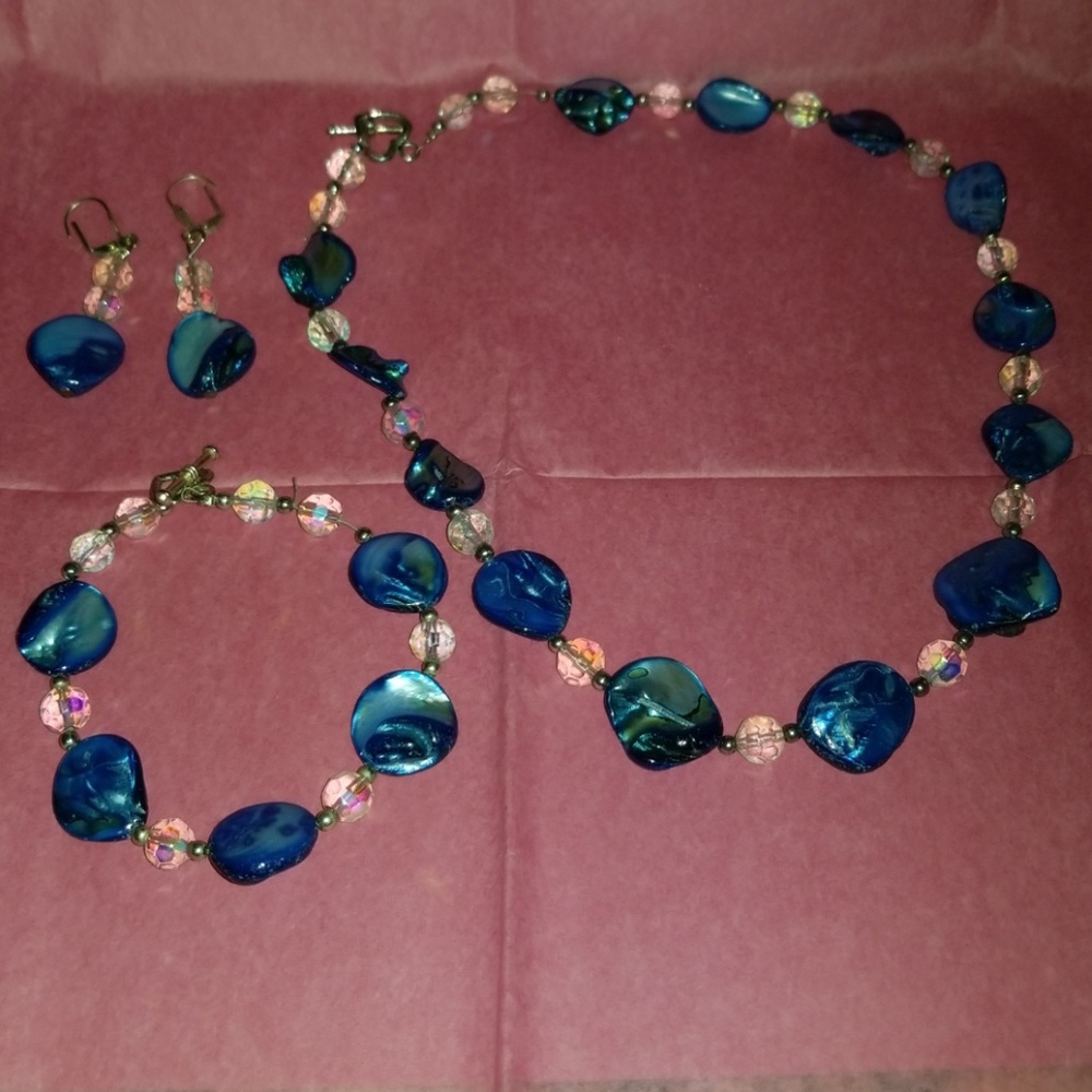 Necklace bracelet earring set